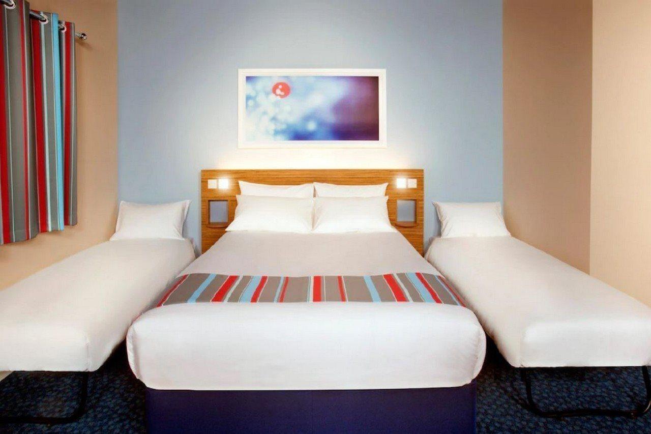 Travelodge Wadebridge Exteriér fotografie