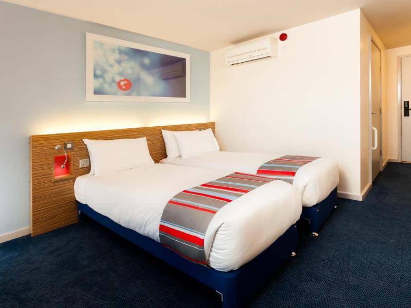 Travelodge Wadebridge Exteriér fotografie